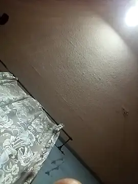 Snapshot of Jarektchurzewski chatting on December 15, 2025, 3:05 pm Jarektchurzewski online show from December 15, 2025, 3:05 pm