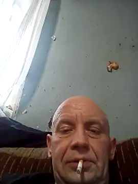 Snapshot of Jarektchurzewski chatting on February 6, 2026, 2:42 pm Jarektchurzewski online show from February 6, 2026, 2:42 pm