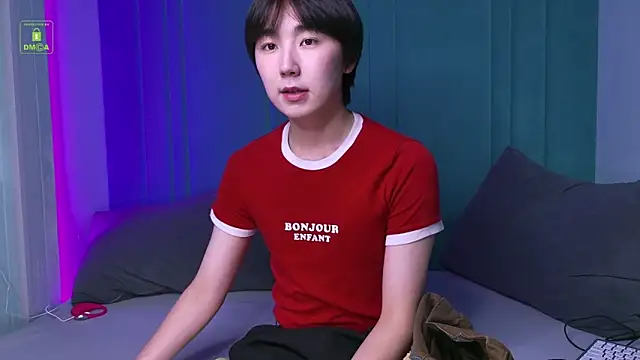 HeejinWang online show from March 17, 2026, 8:12 pm