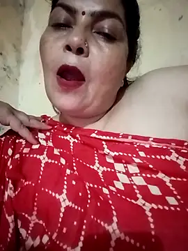 Love-890 online show from October 4, 2025, 4:49 pm