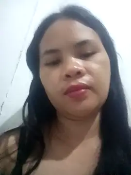 sweet bella16 online show from September 29, 2025, 5:18 pm