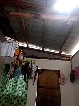 sweet bella16 online show from October 1, 2025, 5:24 am