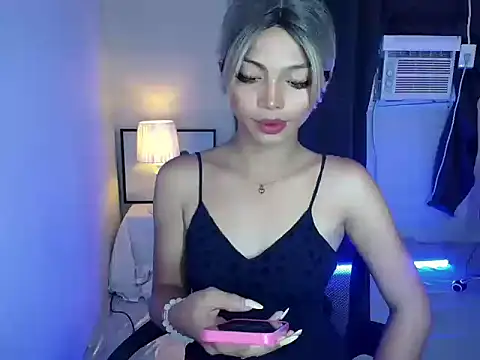  Hot rockyxxx online show from September 27, 2025, 3:22 am