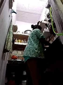 aliya-jaan71 online show from November 16, 2025, 7:30 pm