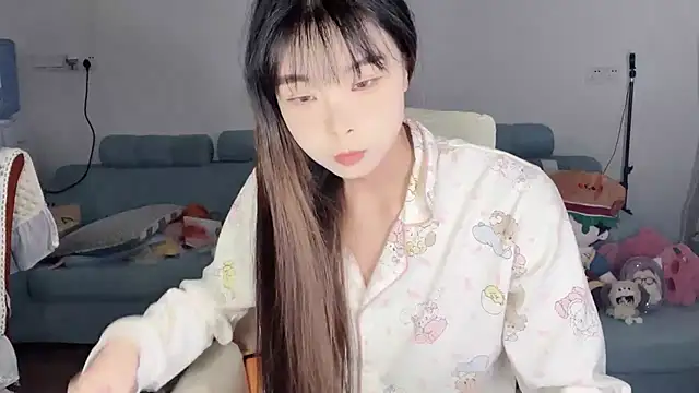 Akong11 online show from April 13, 2026, 7:14 am