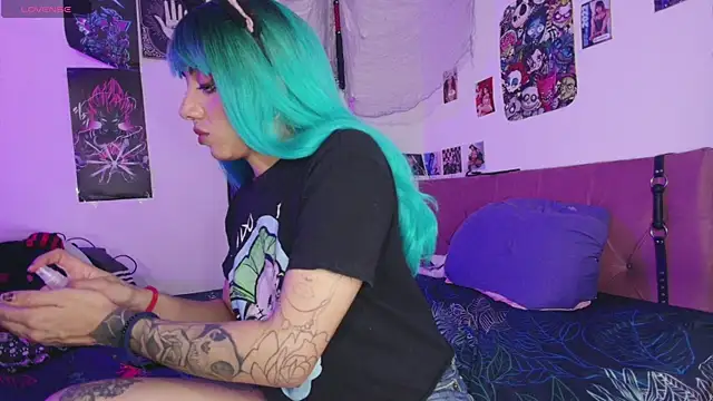 agathaaiko6 online show from November 24, 2025, 11:59 pm