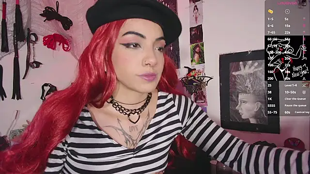 agathaaiko6 online show from February 4, 2026, 12:16 am