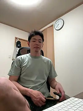 KAMESAN08 online show from May 13, 2026, 12:46 pm