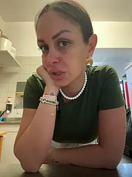 ainaht online show from April 20, 2026, 7:55 am