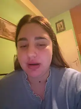 marouska official online show from April 8, 2026, 1:27 am