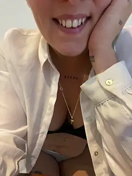 anonyme hot47 online show from October 14, 2025, 8:04 am