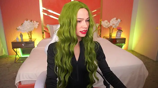 ShyySiren online show from September 20, 2025, 6:14 am