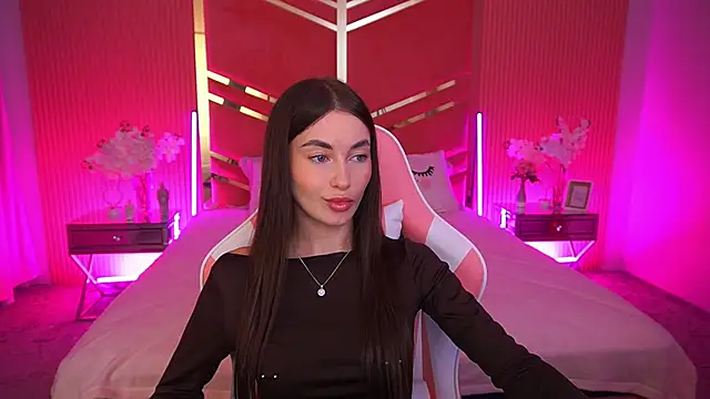 CherryyLulu online show from November 26, 2025, 8:37 am