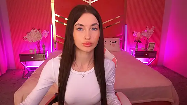 CherryyLulu online show from November 27, 2025, 8:27 am