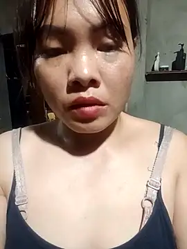 emilyzz online show from October 4, 2025, 12:58 pm