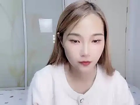 W-Sunflower online show from October 1, 2025, 2:23 pm