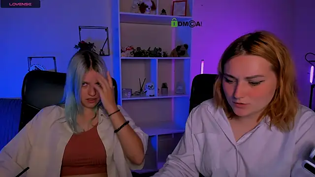 kaela spell  online show from October 7, 2025, 6:32 am