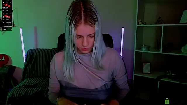 kaela spell  online show from October 19, 2025, 1:12 pm