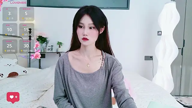 schoolgirl-nurse online show from April 22, 2026, 9:33 am