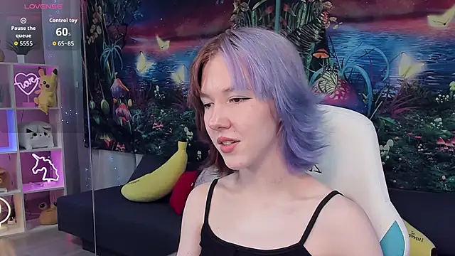 JessieRich online show from September 26, 2025, 12:20 pm