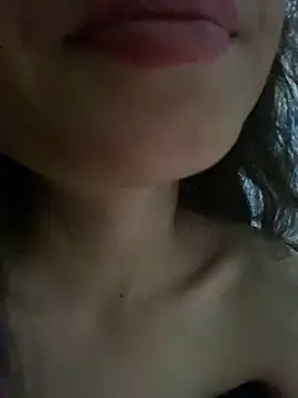 Bella sexy98 online show from October 6, 2025, 1:25 am