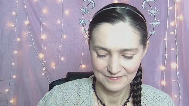 TayaFinch online show from April 20, 2026, 11:13 am