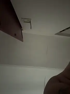 STRIPsegale online show from April 21, 2026, 8:44 pm