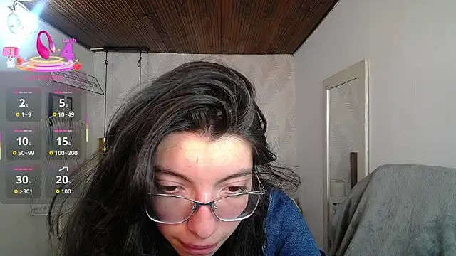 alllyson  online show from October 15, 2025, 7:36 pm