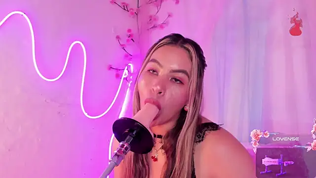 chubbyZoe online show from October 3, 2025, 12:29 am