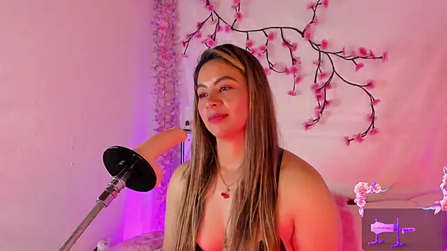 chubbyZoe online show from October 31, 2025, 2:45 am