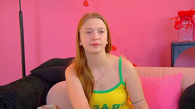 BeatriceBinoche online show from March 7, 2026, 6:21 am