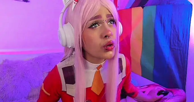 NekoWaifu online show from October 3, 2025, 1:08 pm