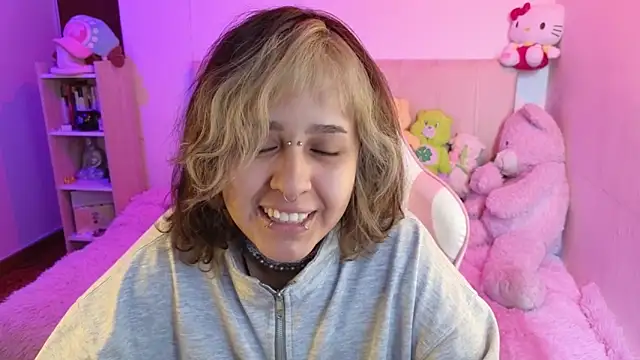 NekoWaifu online show from March 23, 2026, 1:48 pm