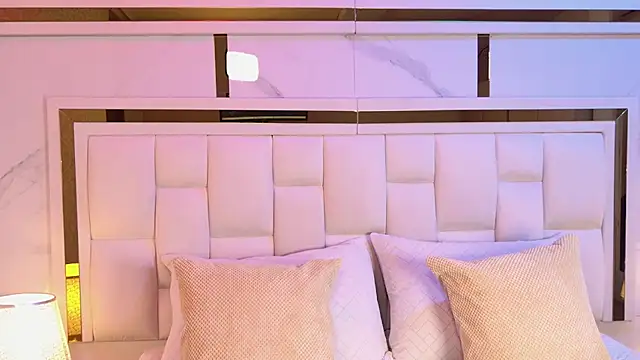 paulina cano online show from February 13, 2026, 7:21 pm