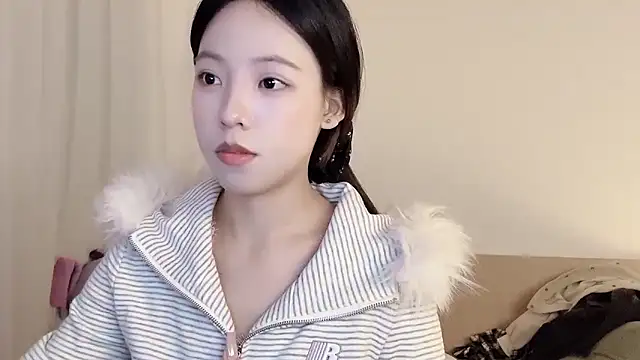 Meng 777 online show from November 18, 2025, 10:52 am