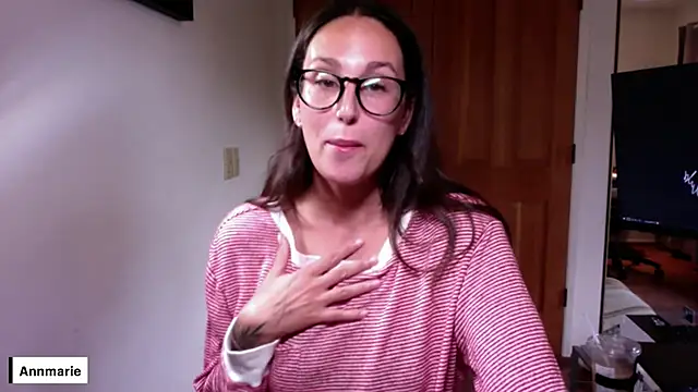 annmarieferrara online show from September 29, 2025, 6:02 pm