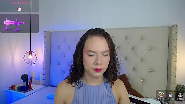 bycandy  online show from November 21, 2025, 12:37 pm