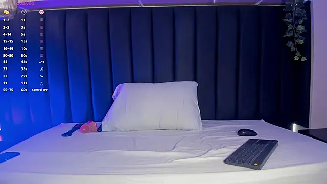 Cristina joy online show from October 17, 2025, 12:30 pm