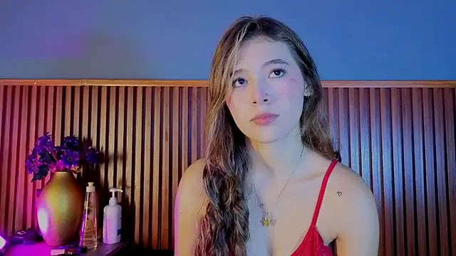 VictoriaSpark online show from November 28, 2025, 12:08 pm