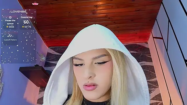 Snapshot of Angel-dragun chatting on July 18, 2026, 3:11 am Angel-dragun online show from July 18, 2026, 3:11 am