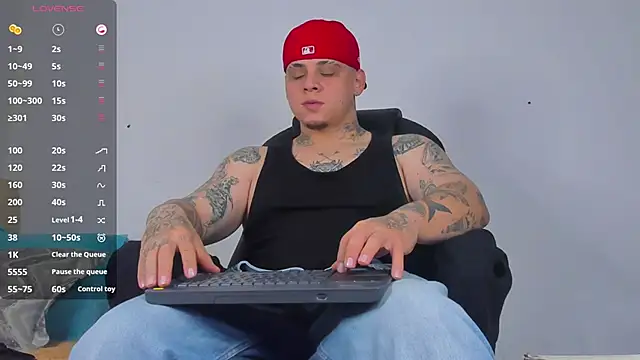 denis munera online show from September 28, 2025, 12:54 pm