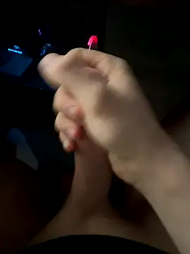 jstntz online show from December 14, 2025, 12:16 am