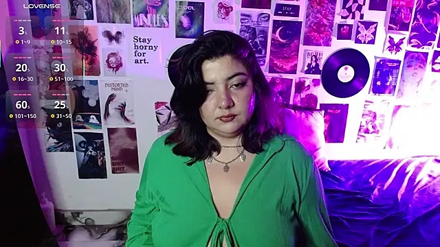 Snapshot of Roxy_f_w chatting on July 25, 2026, 4:54 am Roxy f w online show from July 25, 2026, 4:54 am