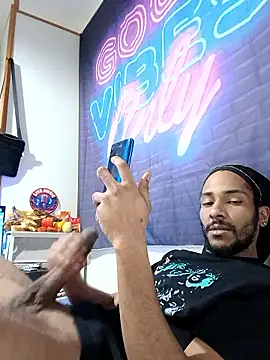 Mikaaa97 online show from January 13, 2026, 1:22 am