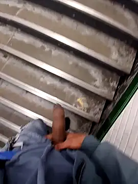 Mikaaa97 online show from April 19, 2026, 9:19 am