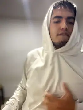 tomy hot20 online show from November 10, 2025, 4:11 am