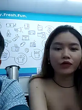 MaiHoang2k online show from September 23, 2025, 4:43 pm