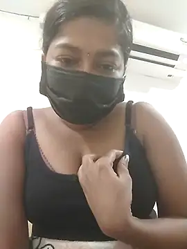 TAMIL AMMUKUTTYY online show from October 30, 2025, 7:58 pm