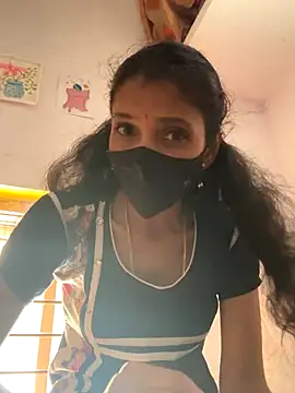 sweetreddy-02 online show from September 20, 2025, 6:58 am