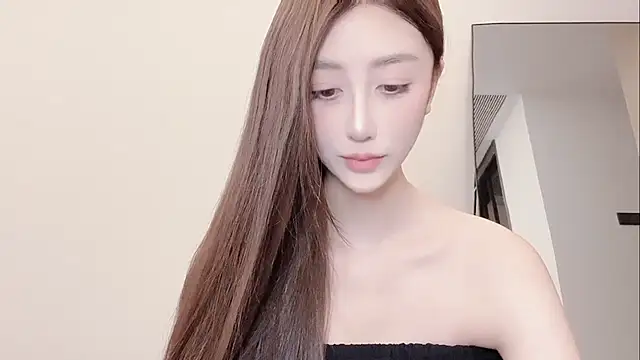 Melody-11 online show from April 17, 2026, 8:34 pm